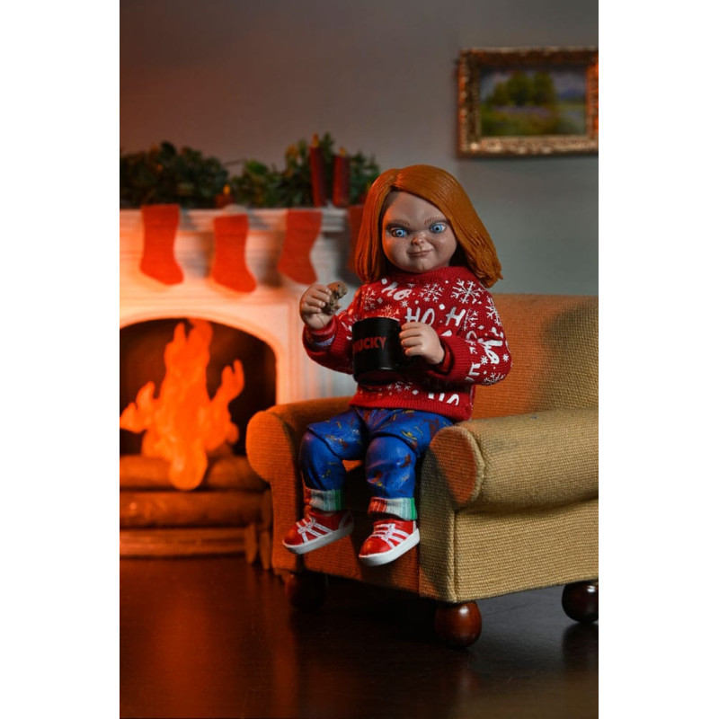 JUIN 2025 : Chucky: TV Series - Figurine Ultimate Chucky (Holiday Edition) 10 cm