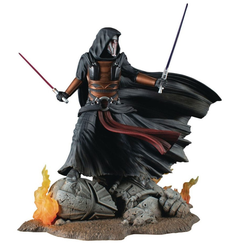 JUILLET 2025 : Star Wars - Gallery - Figurine Kotor Darth Revan 25 cm