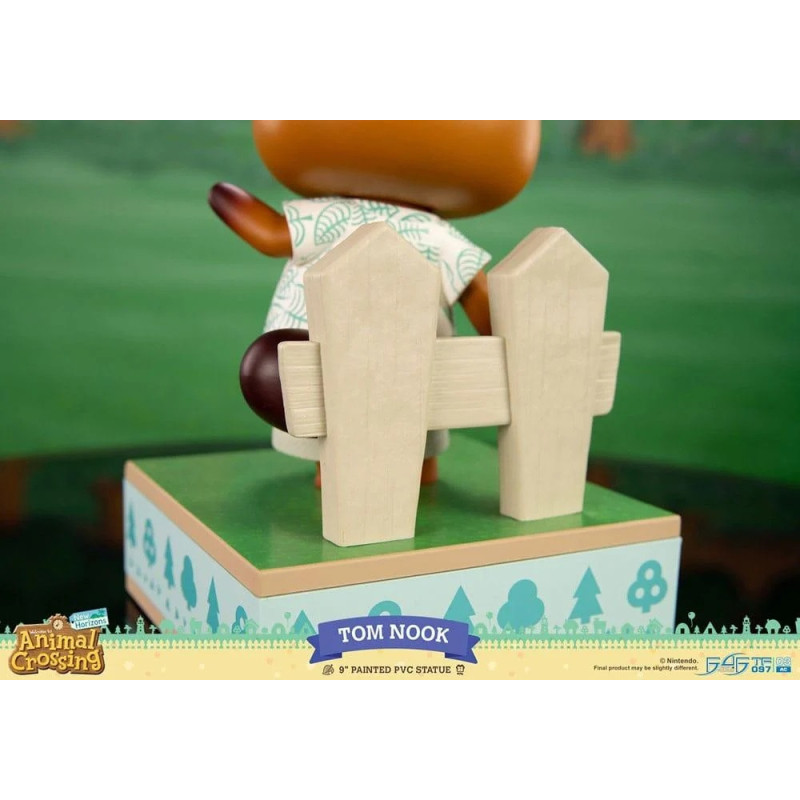 DÉCEMBRE 2025 : Animal Crossing - Statue PVC Tom Nook 22 cm