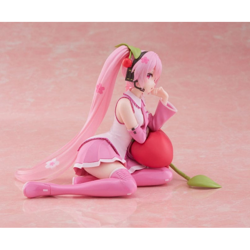 JUILLET 2025 : Hatsune Miku - Figurine Sakura Miku Cherry Cushion Ver. 13 cm