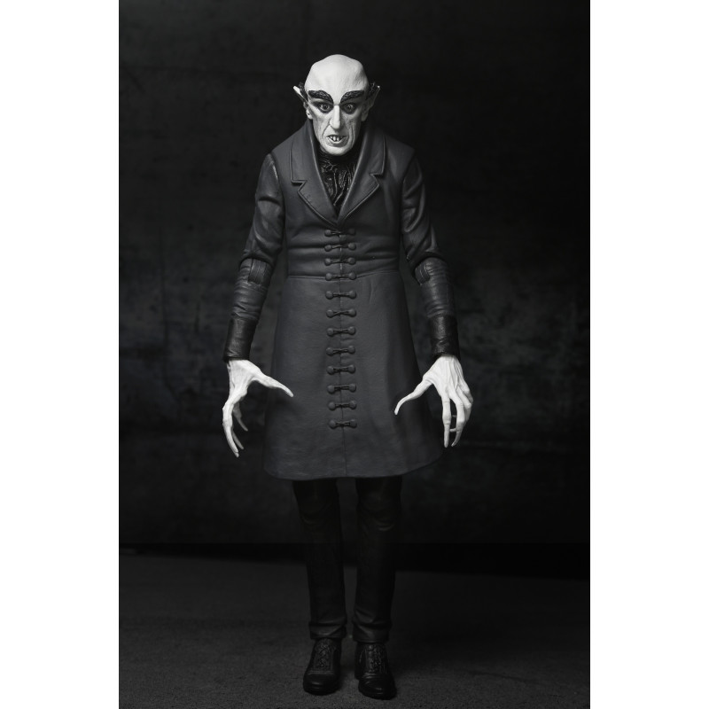 OCTOBRE 2025 : Nosferatu (1922) - Figurine Ultimate Count Orlok (Black & White)