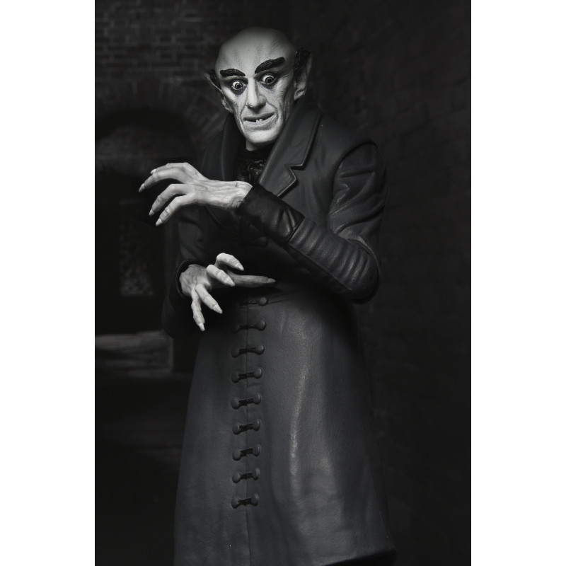 OCTOBRE 2025 : Nosferatu (1922) - Figurine Ultimate Count Orlok (Black & White)