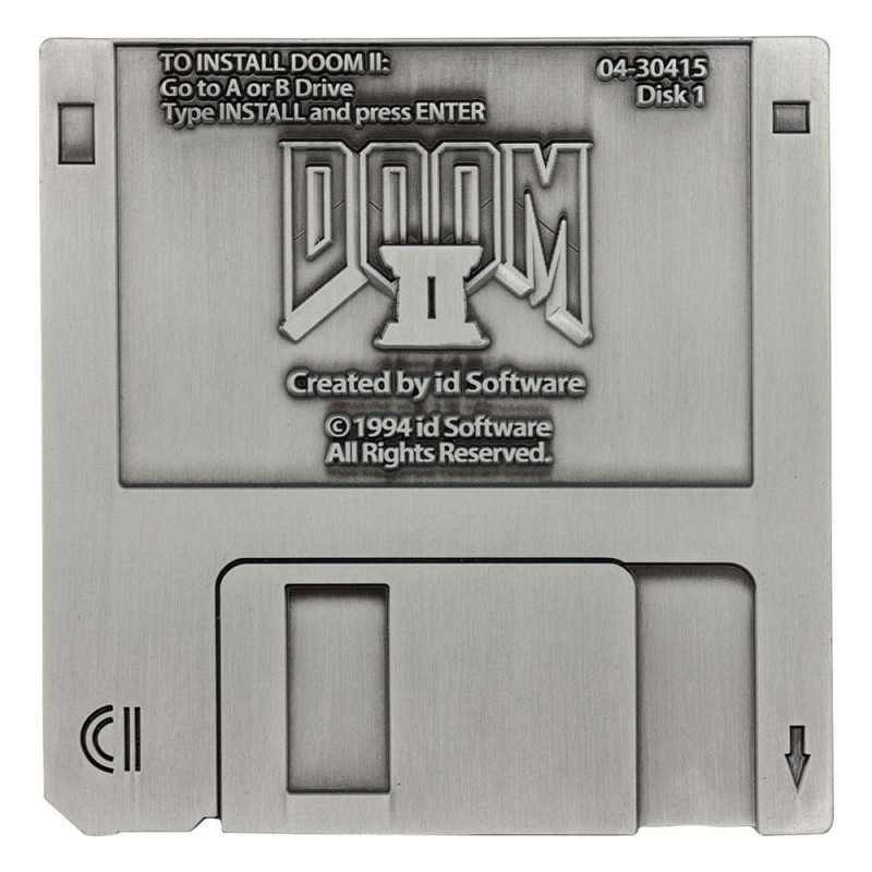 JUIN 2025 : Doom II - Réplique Arena Floppy Disk 5000 exemplaires