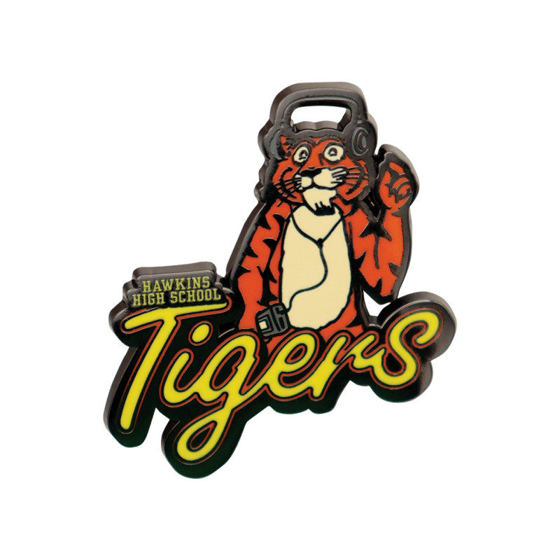 Stranger Things – Set de Pins et Bannière – Hawkins High Tigers