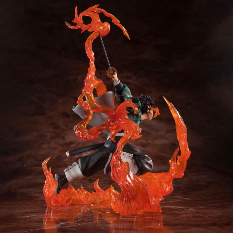 Demon Slayer – Figurine Tanjiro Rengoku Sword Guard – Bandai