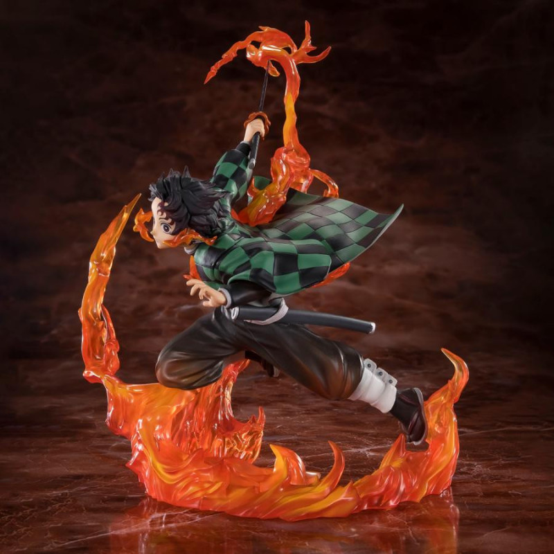 Demon Slayer – Figurine Tanjiro Rengoku Sword Guard – Bandai
