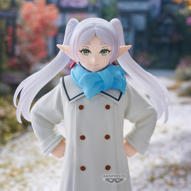 Frieren – Figurine Frieren en manteau – Banpresto