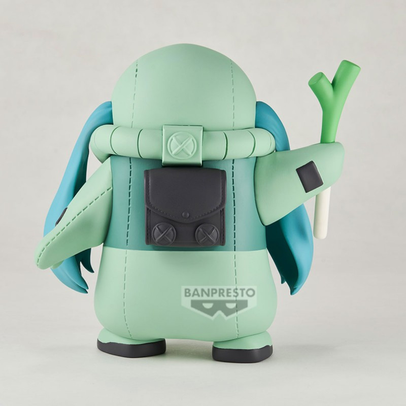 FÉVRIER 2026 : Gundam 45th x Hatsune Miku - Figurine Miku Zaku Costume