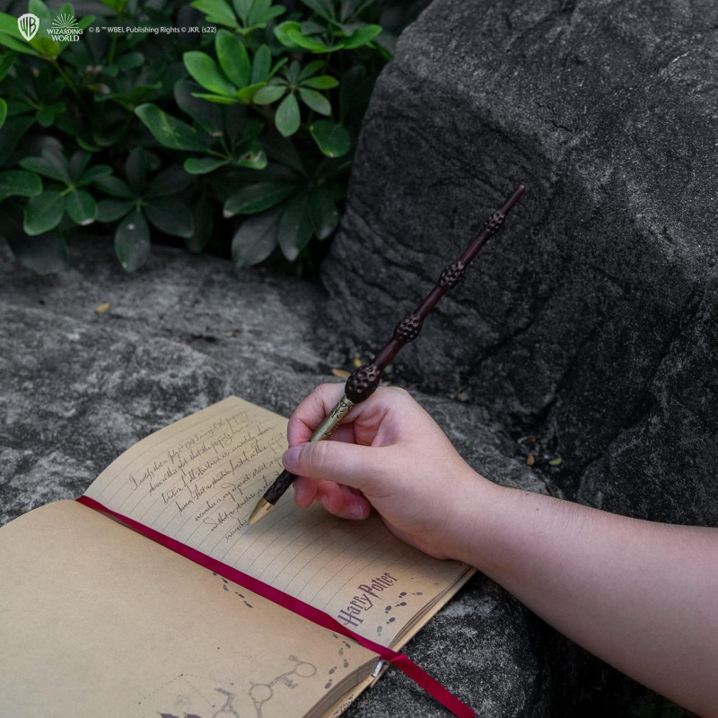 Harry Potter - Stylo baguette + socle & marque-page lenticulaire Dumbledore