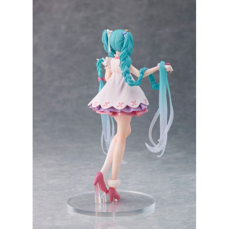 SEPTEMBRE 2025 : Hatsune Miku - Figurine Wonderland Rapunzel Ver. 18 cm