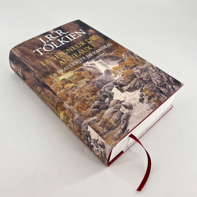 Le Seigneur des anneaux : La Fraternité de l’anneau (édition reliée et illustrée)