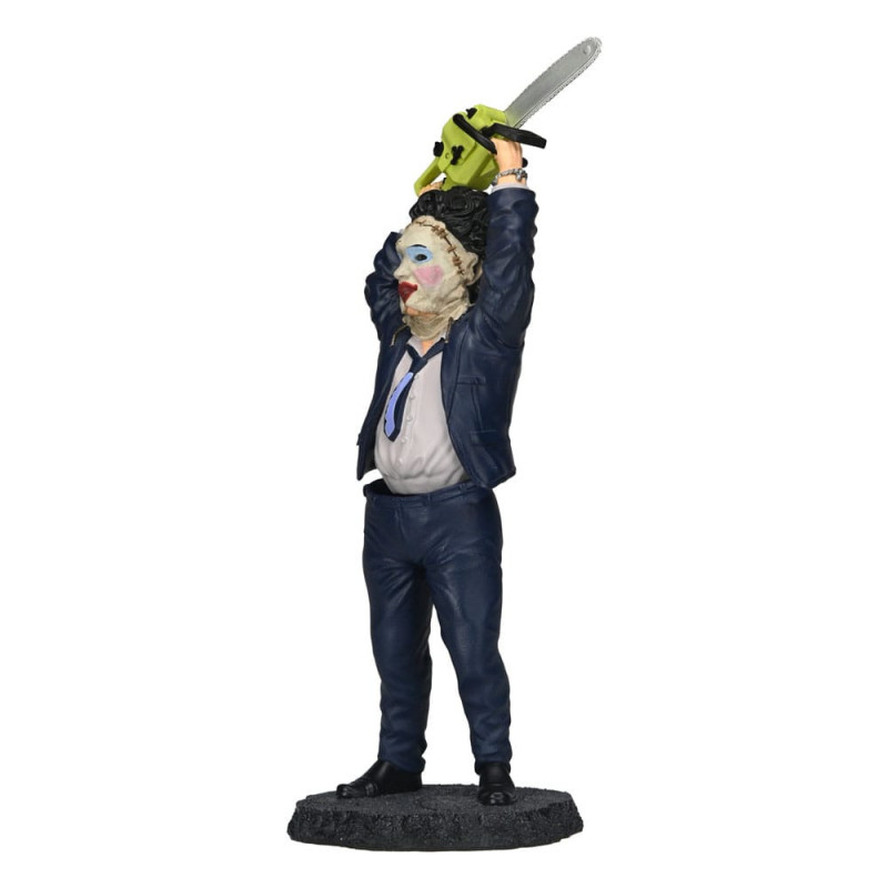 DÉCEMBRE 2025 : Texas  Chainsaw Massacre - Figurine Headknocker Pretty Woman Leatherface
