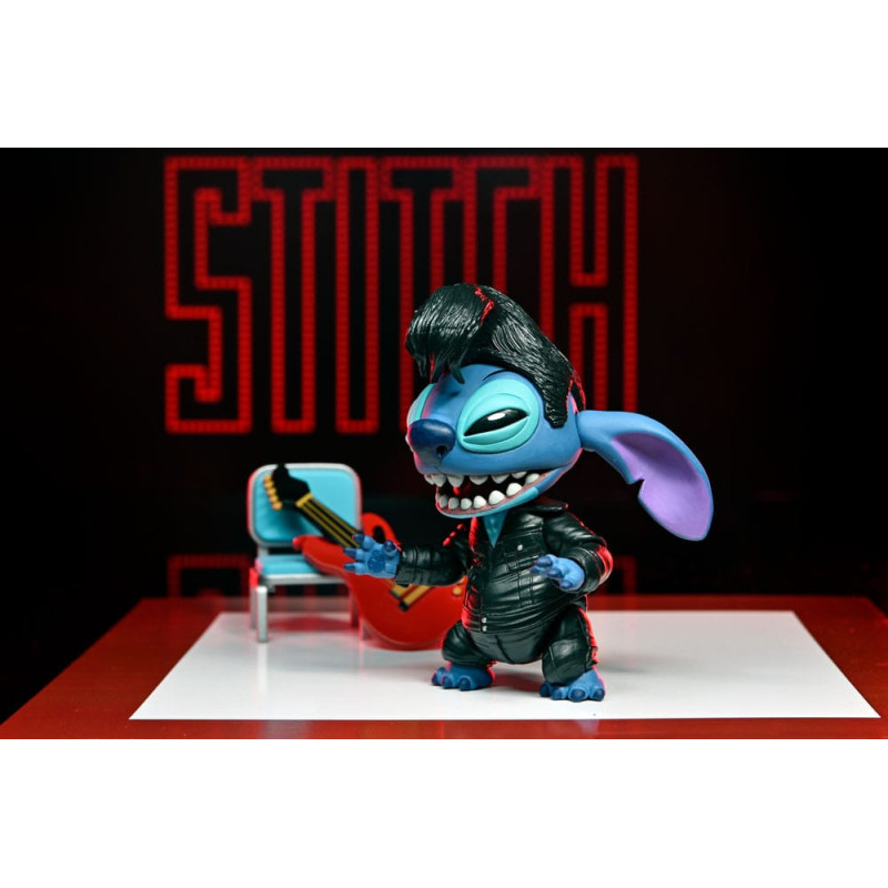 MARS 2026 : Disney : Lilo & Stitch - Figurine Ultimate Singer Elvis Stitch 7 cm