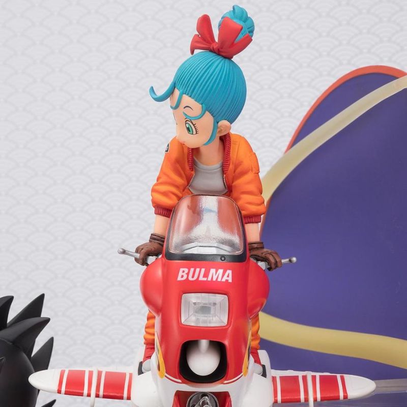 Figurine Dragon Ball Goku et Bulma en scooter – Figuarts ZERO