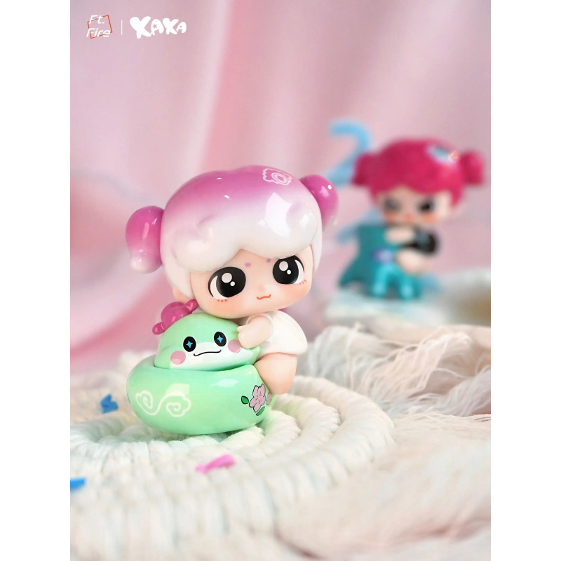 XAXA Give Me A Hug Mini Trading Figures – 1 blind box – Ft.Fire