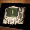 Lingot Lenticulé Pip-Boy Fallout 80 x 94 mm 5000 ex – Fanattik