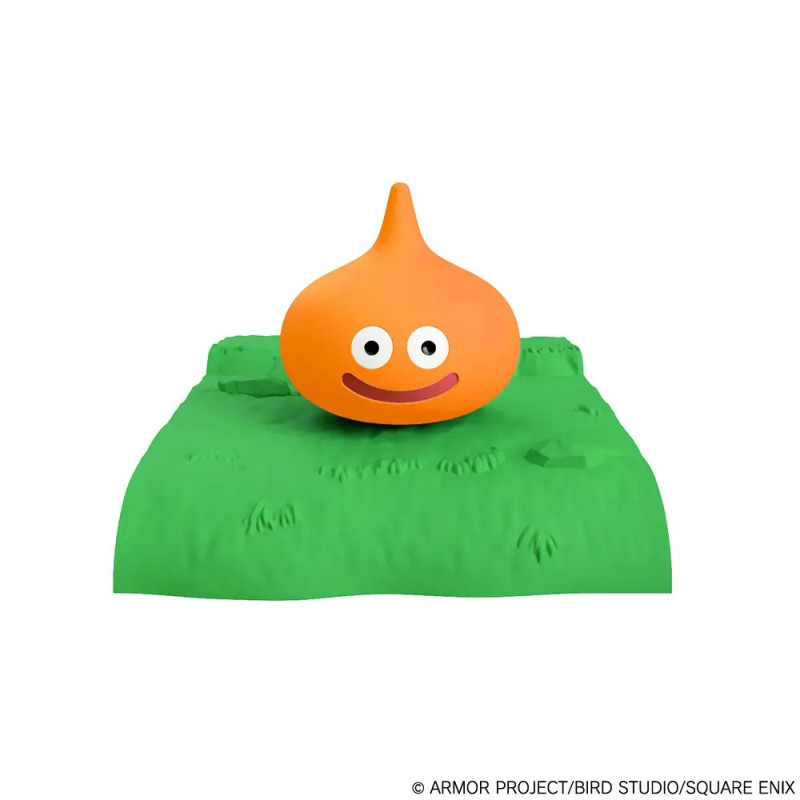 Dragon Quest Beth Slime Plastic Model Kit Grassland Base – Square Enix