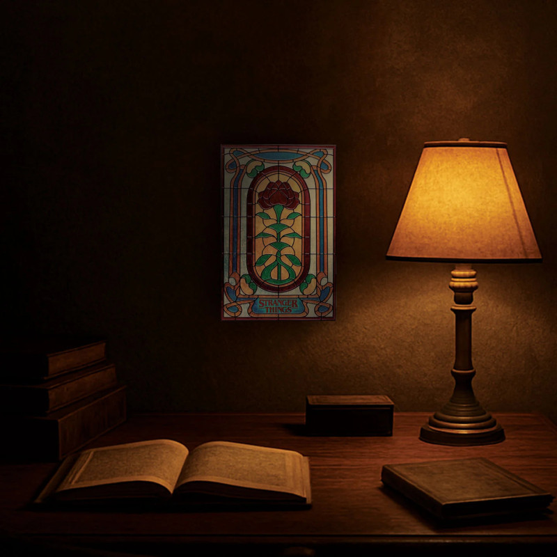 Stranger Things – Creel House Stained Glass Window Plaque – Fanattik