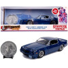 Stranger Things - 1/24 1979 Billy's Chevrolet Camaro + pièce de collection