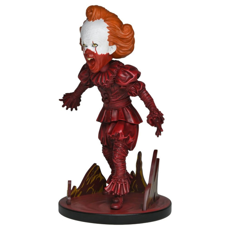 IT Welcome to Derry – Figurine Blood Pennywise Head Knocker – NECA