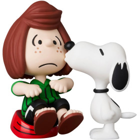 Peanuts - Figurine Medicom UDF Peppermint Patty & Snoopy