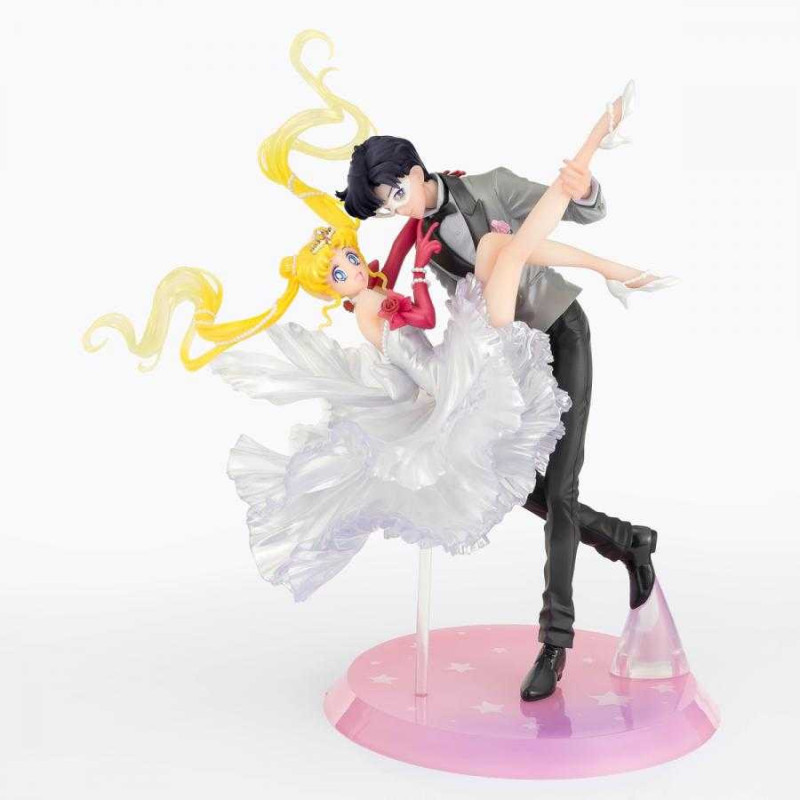Sailor Moon - Figuarts Zero Usagi & Tuxedo Mask Moonlight Glow