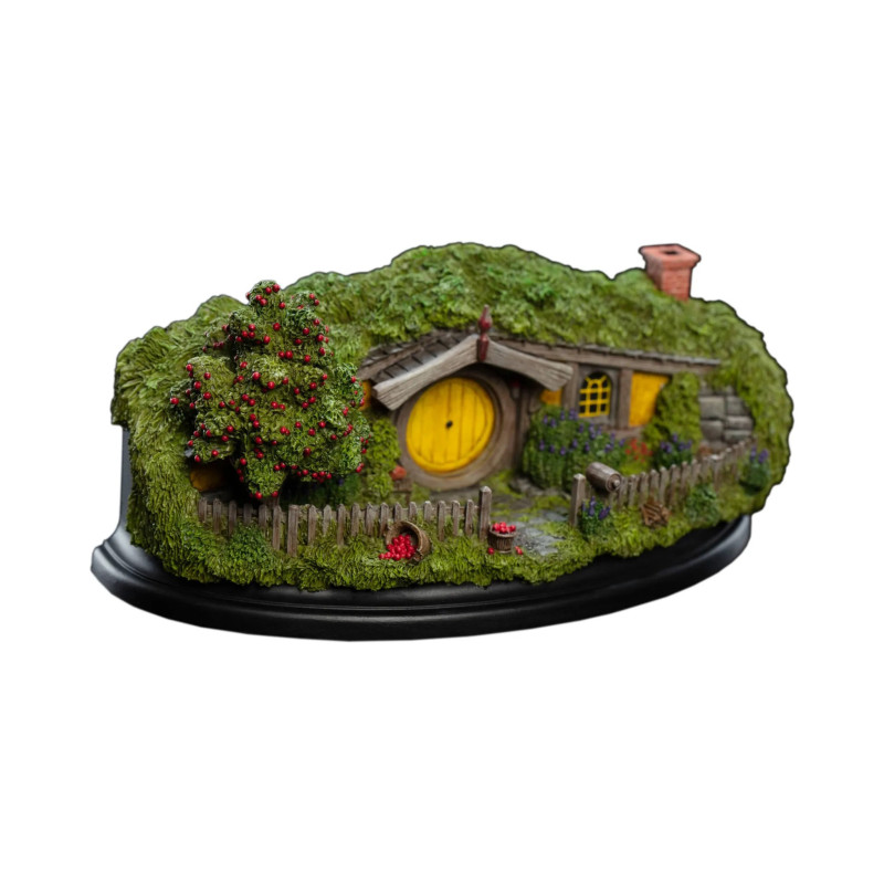 Statue Hobbit Hole 13 Apple Orchard – Weta Workshop