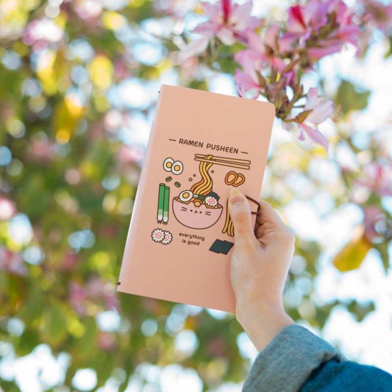 Pusheen - Carnet de Voyage A5 Sushi Roll - Erik