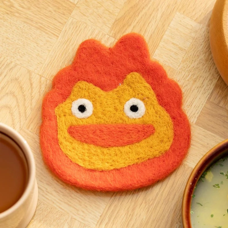 Le Château Ambulant (Howl) - Sous-verre fait main en laine Calcifer