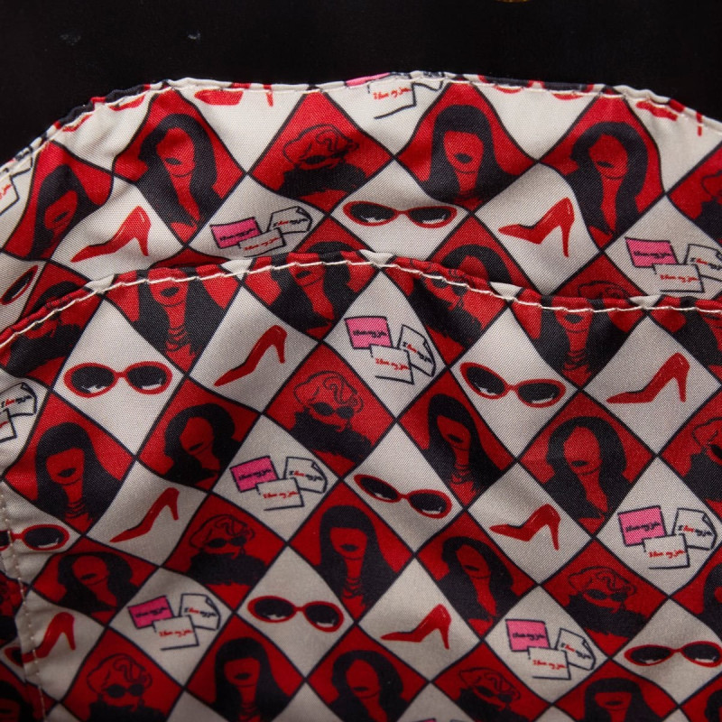 Le Diable s’habille en Prada - Tote Bag Runway Magazine - Loungefly