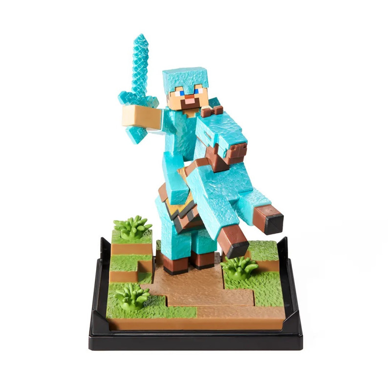 Minecraft - Diorama Steve en armure de diamant – Noble Collection