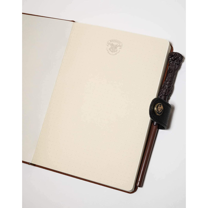 Harry Potter - Carnet A5 Hogwarts + stylo baguette